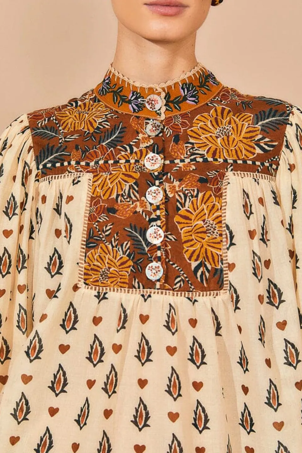 FARM Rio Beige Ainika Floral Long Sleeve Blouse Outlet