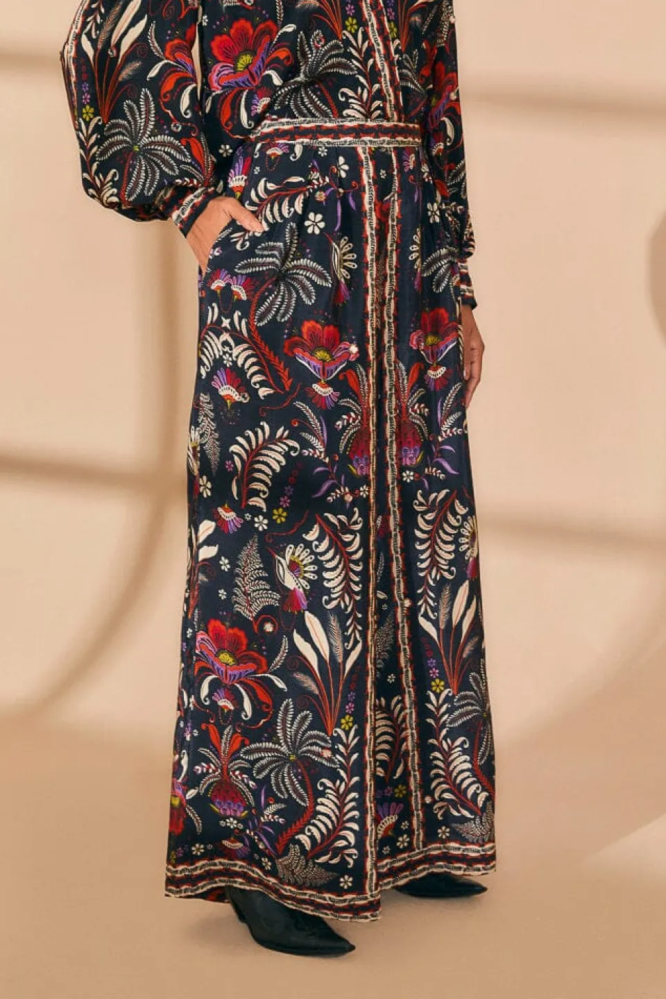 FARM Rio Black Classic Garden Mirror Trim Pants Online