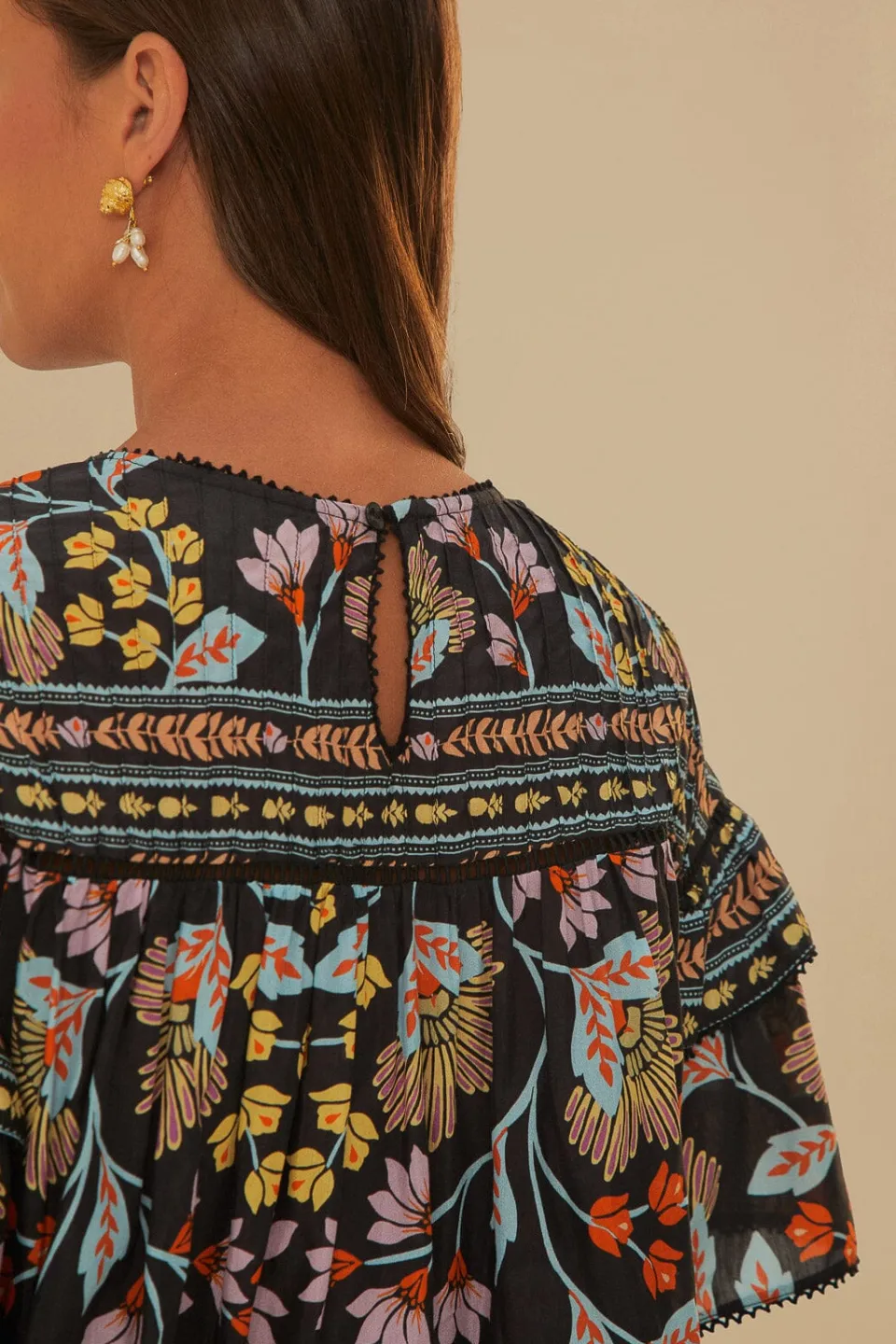 FARM Rio Black Flowery Ruffle Blouse Online