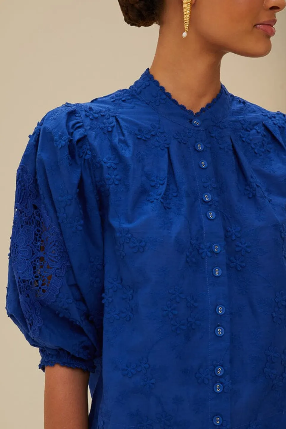 FARM Rio Blue navy 3D flower blouse Best
