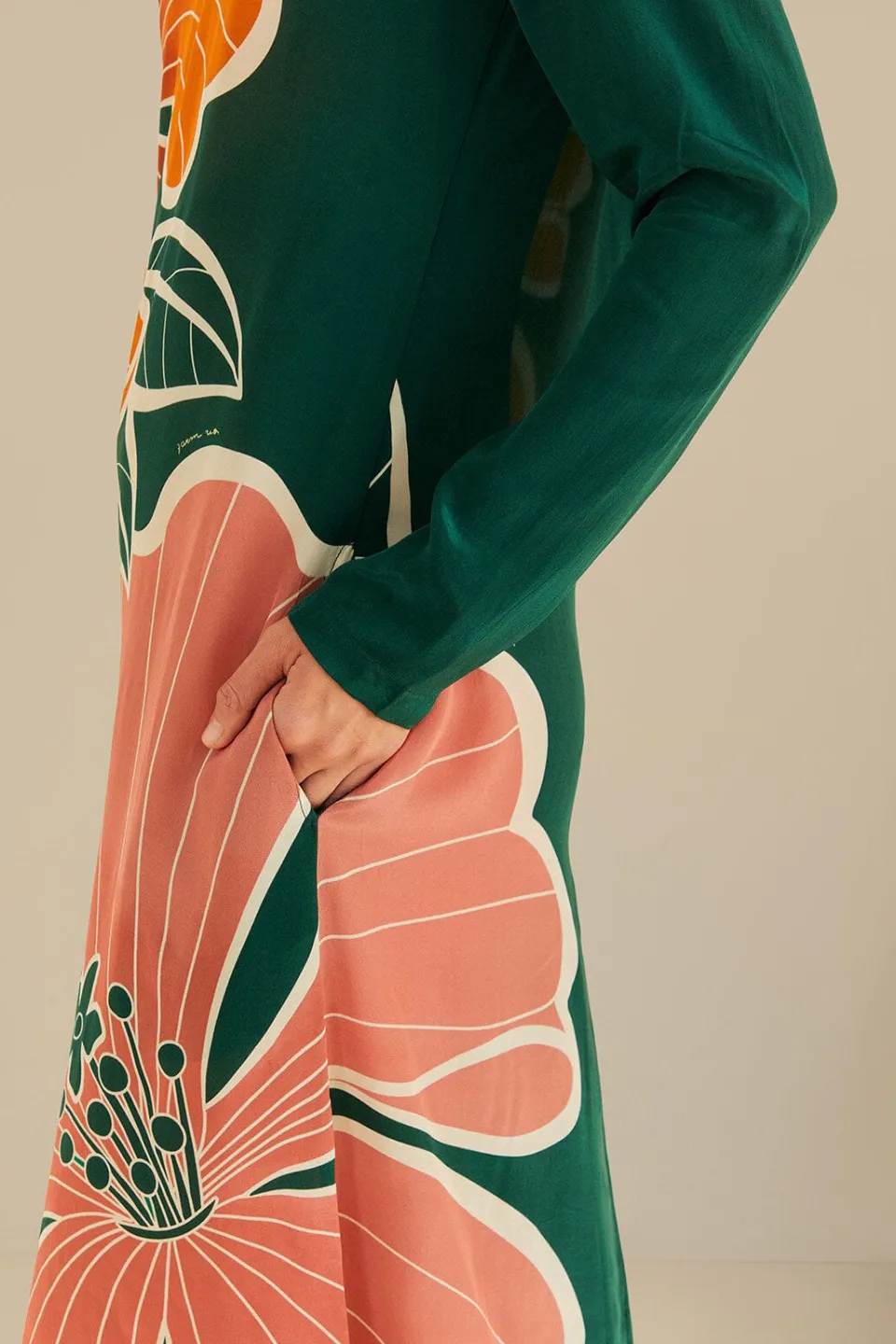 FARM Rio Green Honolulu Flowers Long Sleeve Maxi Dress Online