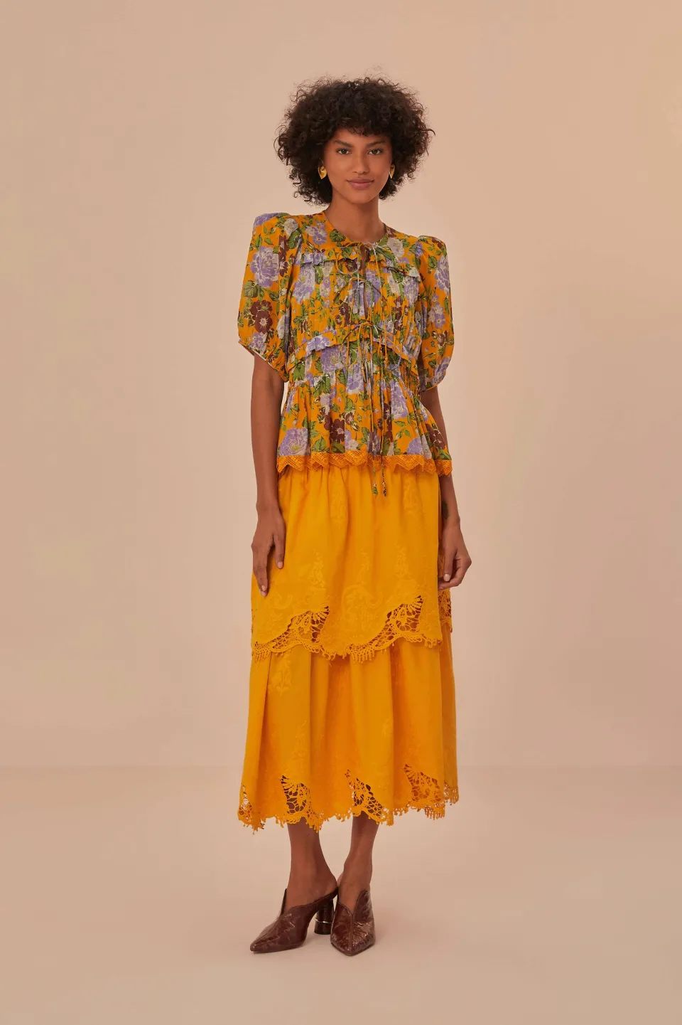 FARM Rio Mustard Capri Floral Short Sleeve Blouse Outlet