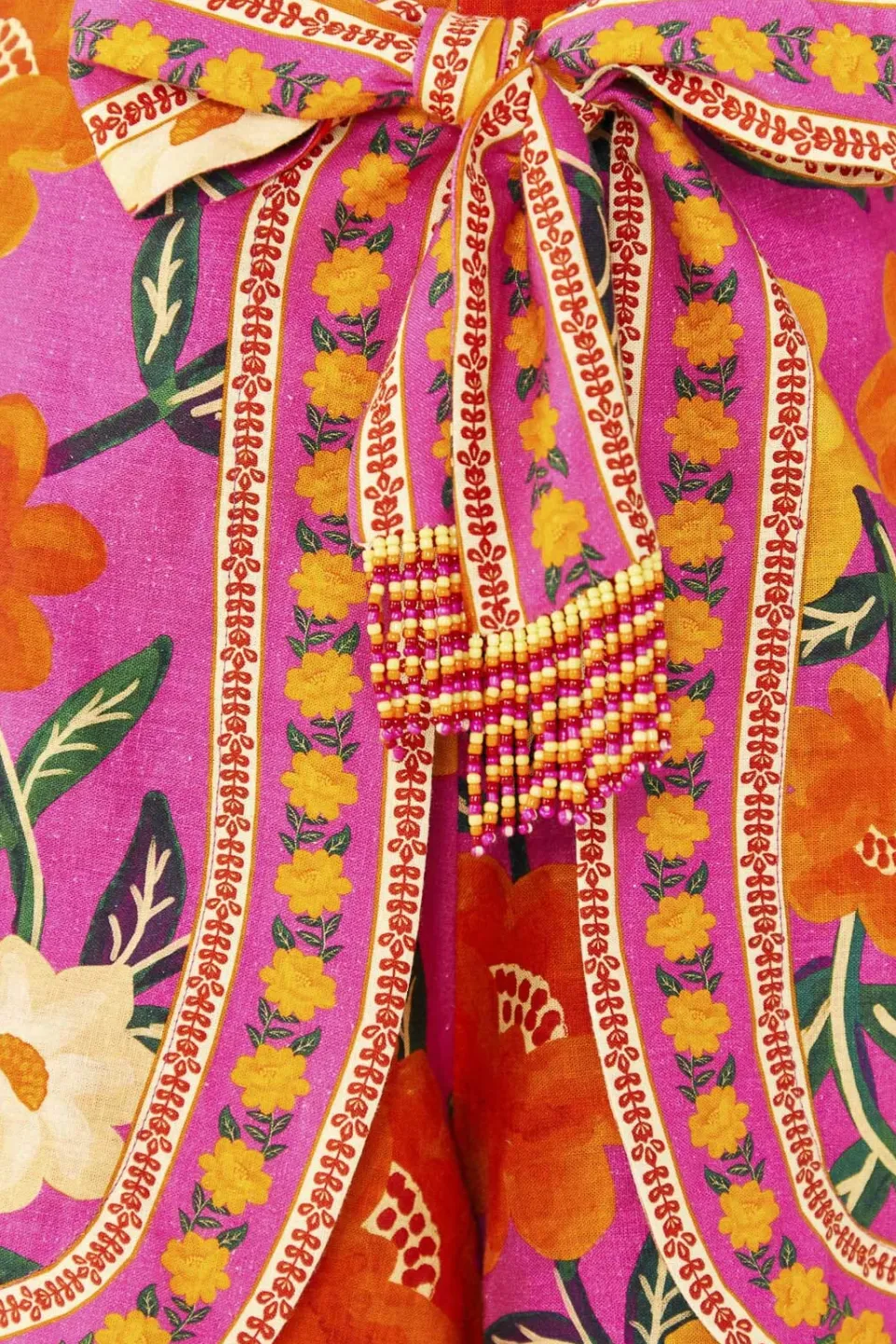 FARM Rio Pink Flower Tapestry Shorts Hot